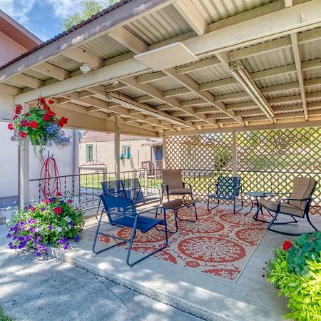 Charming Downtown Bungalow - King Bed, Office توين فولز المظهر الخارجي الصورة